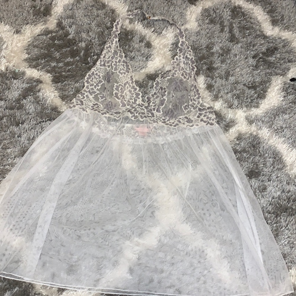 Like New Victoria’s Secret White Lace Halter Babydoll - Size Large